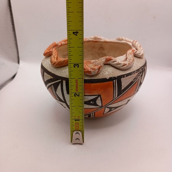 Old Vintage Acoma Pueblo Polychrome Pottery Bowl Olla Pie Crust Rim 3" x 4.5" - Picture 5 of 12